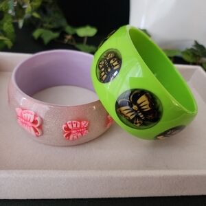 Green and Lavender Chunky Acrylic Bangle Bracelet with butterfly